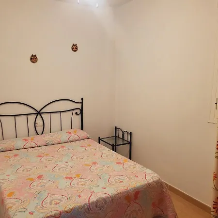 Conilplus Toneleros * Conil De La Frontera